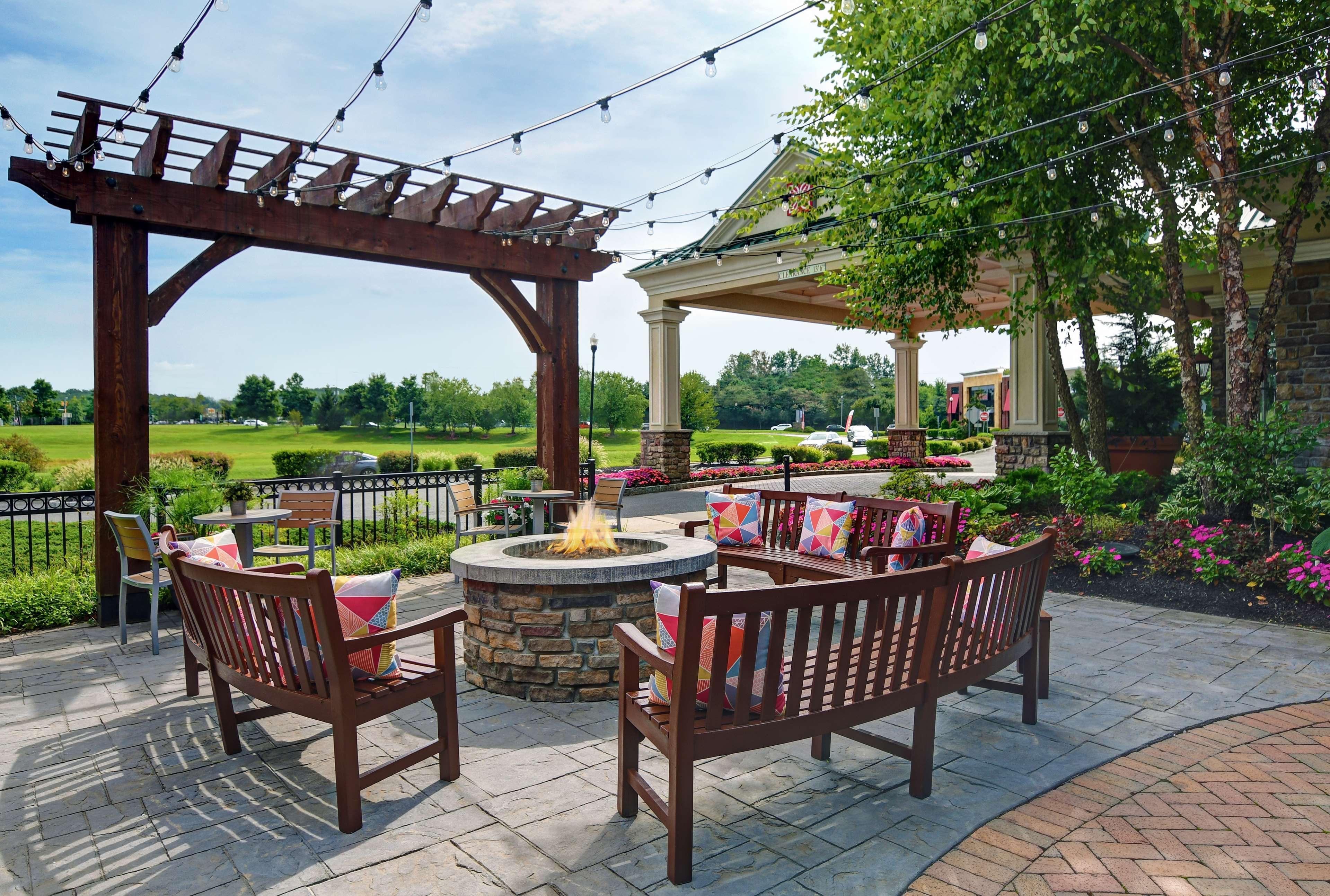Hilton Garden Inn Hamilton Bordentown Buitenkant foto